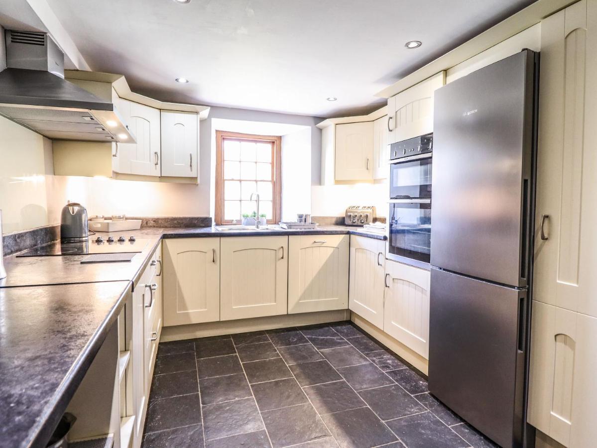 Cwm Yr Afon Mawr Villa Ланбедър Екстериор снимка