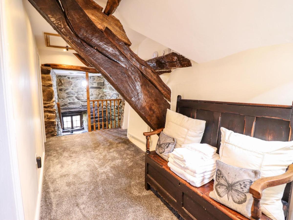 Cwm Yr Afon Mawr Villa Ланбедър Екстериор снимка