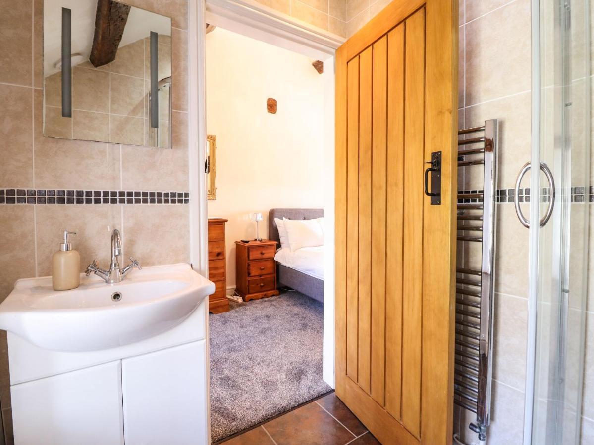 Cwm Yr Afon Mawr Villa Ланбедър Екстериор снимка