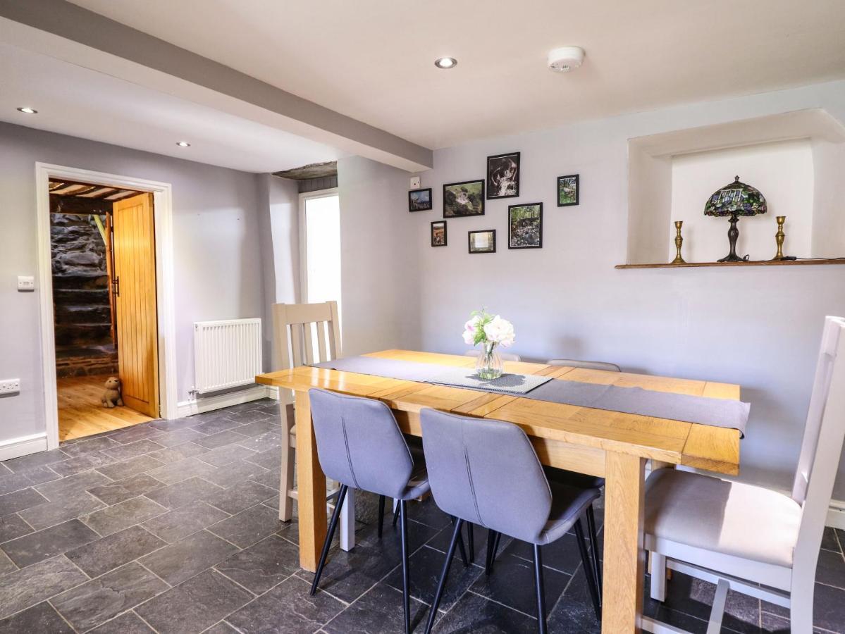 Cwm Yr Afon Mawr Villa Ланбедър Екстериор снимка