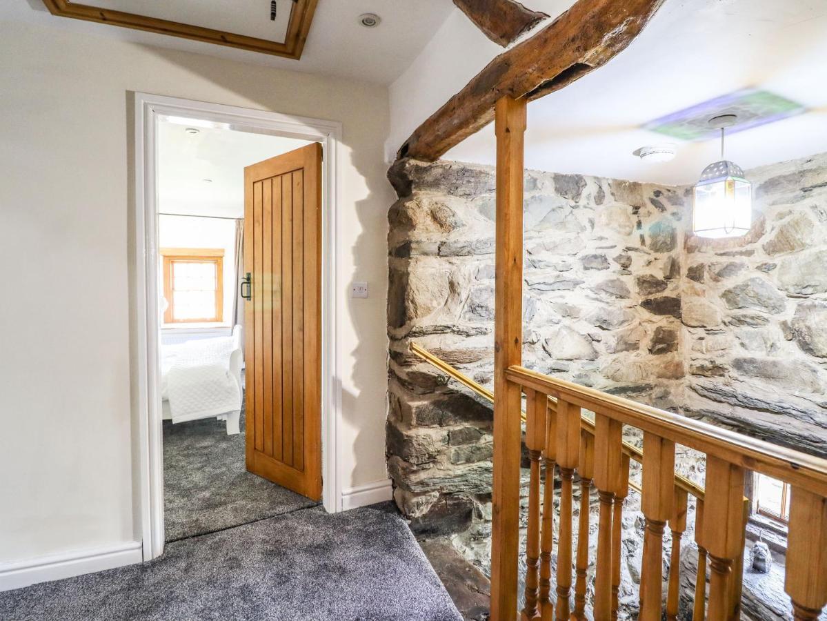 Cwm Yr Afon Mawr Villa Ланбедър Екстериор снимка