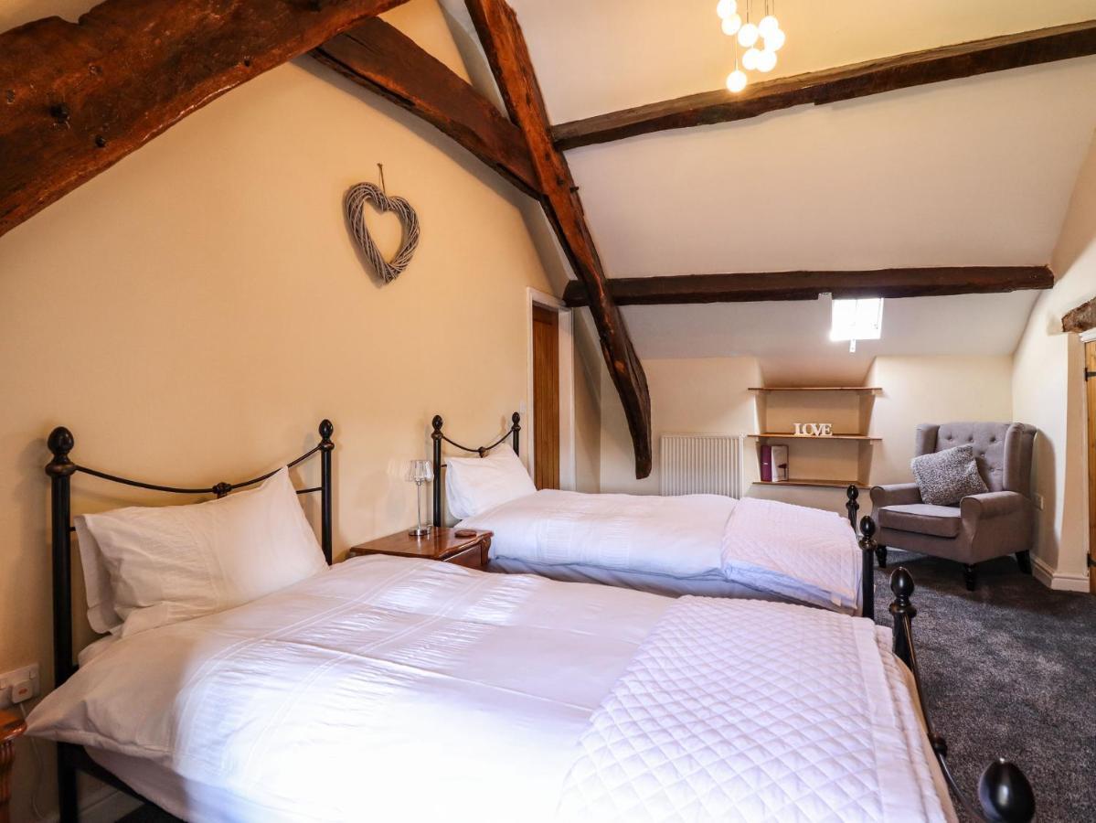 Cwm Yr Afon Mawr Villa Ланбедър Екстериор снимка